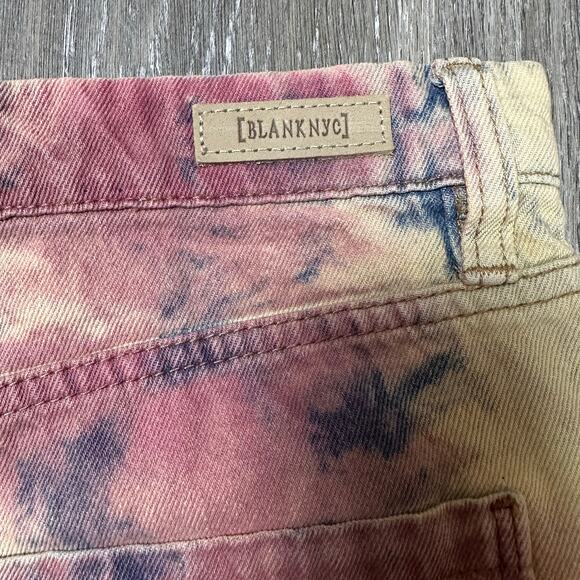 Blank NYC The Barrow High Rise Blue & Red Tie Dye Denim Shorts - Picture 5 of 7